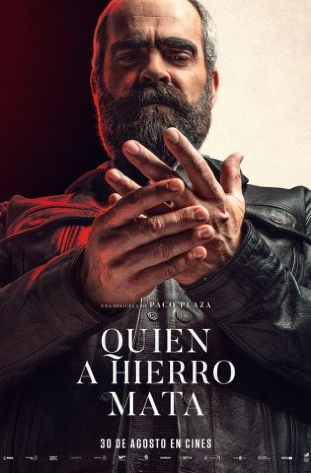 A QUIEN HIERRO MATA