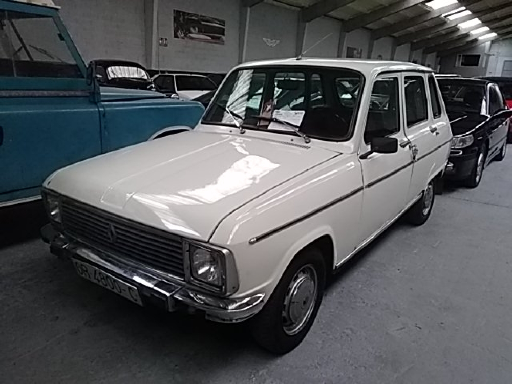 RENAULT 